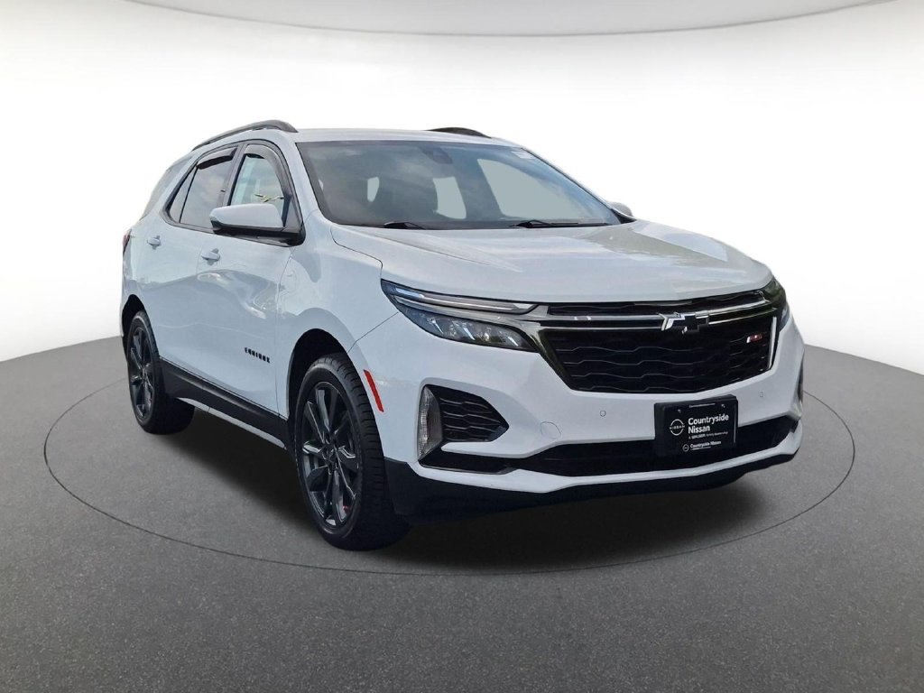 Used 2023 Chevrolet Equinox RS FWD image 3