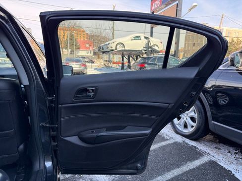 Used 2016 Acura ILX FWD with Premium Package image 14