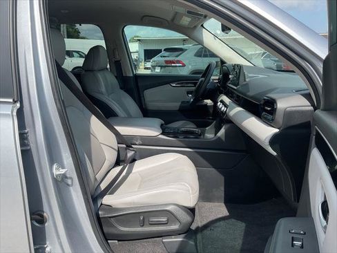 Used 2023 Honda Pilot EX-L image 18