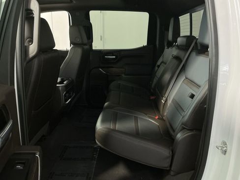 Used 2021 GMC Sierra 1500 Denali w/ Denali Illumination Package AWD/4WD image 24
