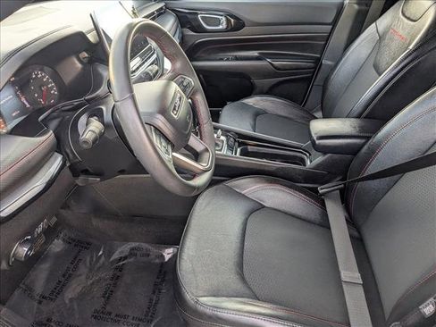 Used 2023 Jeep Compass Trailhawk image 15