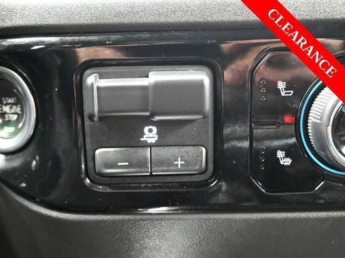 Used 2024 Chevrolet Silverado 1500 LT Trail Boss w/ Protection Package image 27