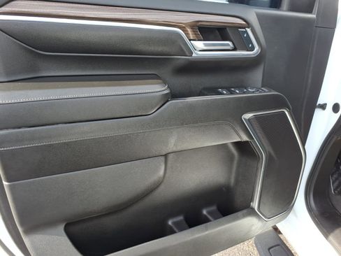 Used 2024 Chevrolet Silverado 2500 LT image 12