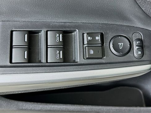 Used 2014 Honda Crosstour EX-L image 15