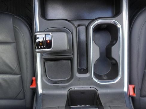 Used 2024 Chevrolet Silverado 1500 LTZ AWD/4WD image 15