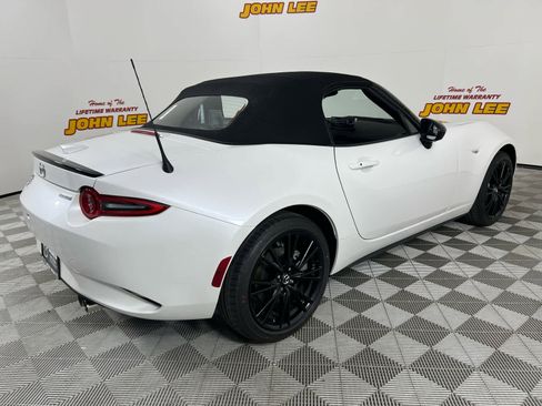 New 2026 MAZDA MX-5 Miata Club w/ Interior Package RWD image 5