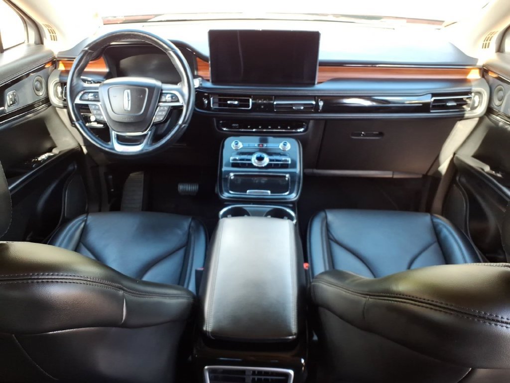 Used 2023 Lincoln Nautilus Reserve w/ Equipment Group 201A AWD/4WD image 16