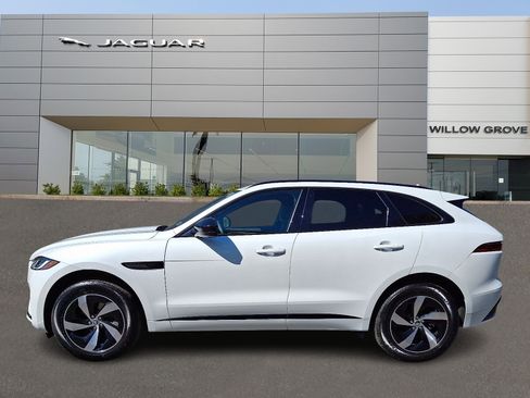 Used 2025 Jaguar F-PACE R-Dynamic S image 6
