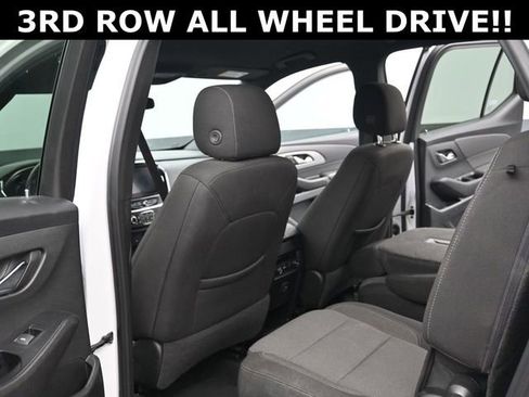 Used 2023 Chevrolet Traverse LT AWD/4WD image 10