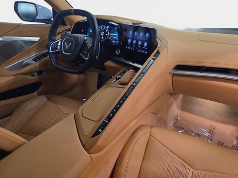 Used 2023 Chevrolet Corvette Stingray Premium Conv w/ Battery Protection Package RWD image 12