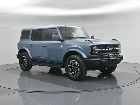 Certified 2025 Ford Bronco Outer Banks image 30