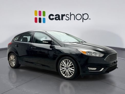 Used 2015 Ford Focus Titanium FWD image 7