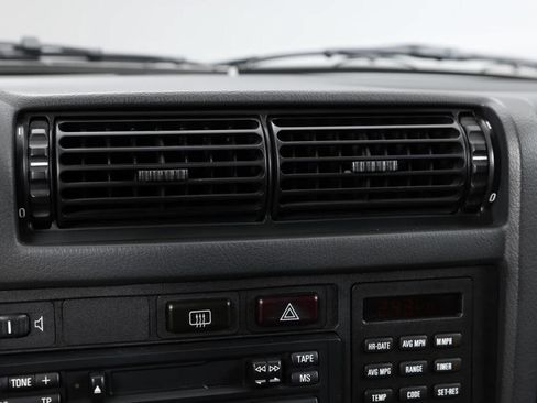 Used 1988 BMW M3 Coupe image 49