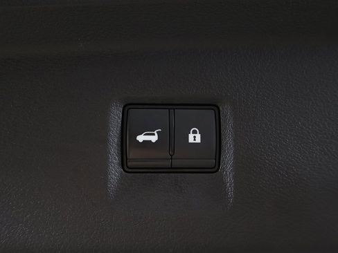 Used 2023 INFINITI QX60 Luxe w/ Cargo Package image 60