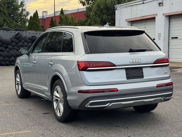 Used 2024 Audi Q7 3.0T Premium Plus AWD/4WD image 8