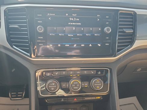 Used 2022 Volkswagen Atlas Cross Sport SEL Premium R-Line image 50