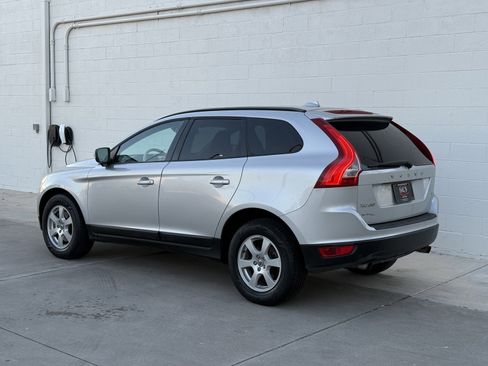 Used 2010 Volvo XC60 3.2 image 5
