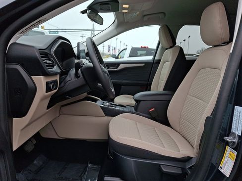 Certified 2022 Ford Escape SE image 13