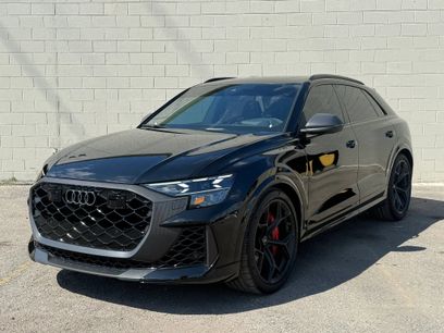 Used 2025 Audi RS Q8 performance