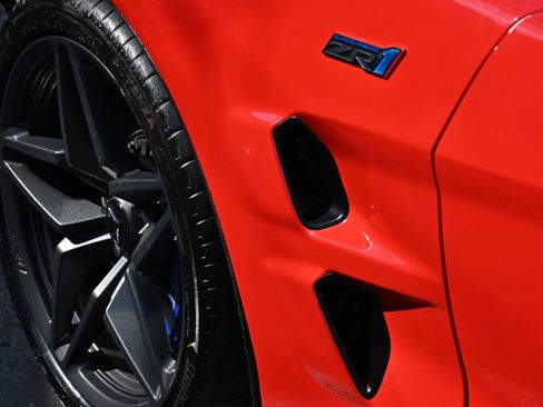 Used 2010 Chevrolet Corvette ZR1 w/ Preferred Equipment Group RWD image 14
