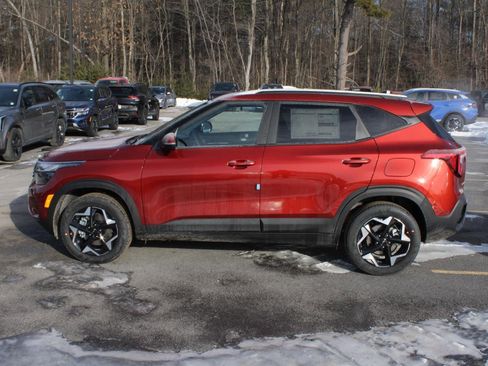 New 2026 Kia Seltos S image 5