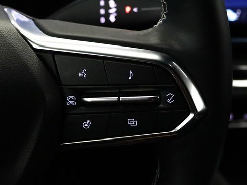 Certified 2024 Chevrolet Equinox EV LT FWD image 20