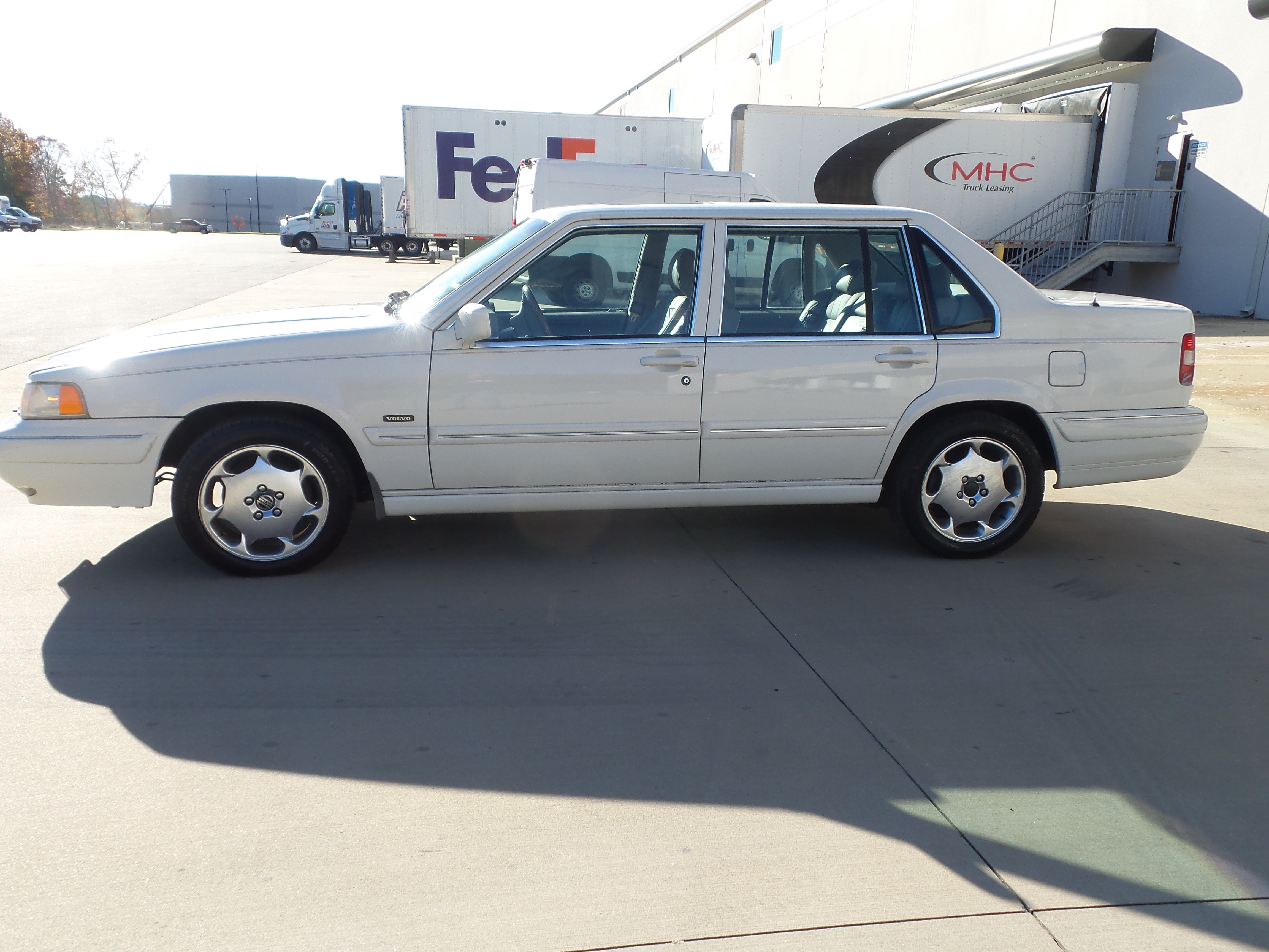 Used 1997 Volvo 960 Sedan RWD image 12