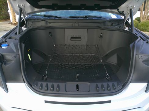 Used 2025 Ford F150 Lightning Lariat image 38