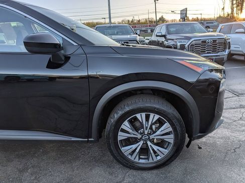 Used 2023 Nissan Rogue SV AWD/4WD image 11