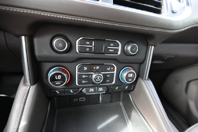 Used 2023 Chevrolet Tahoe Z71 AWD/4WD image 16