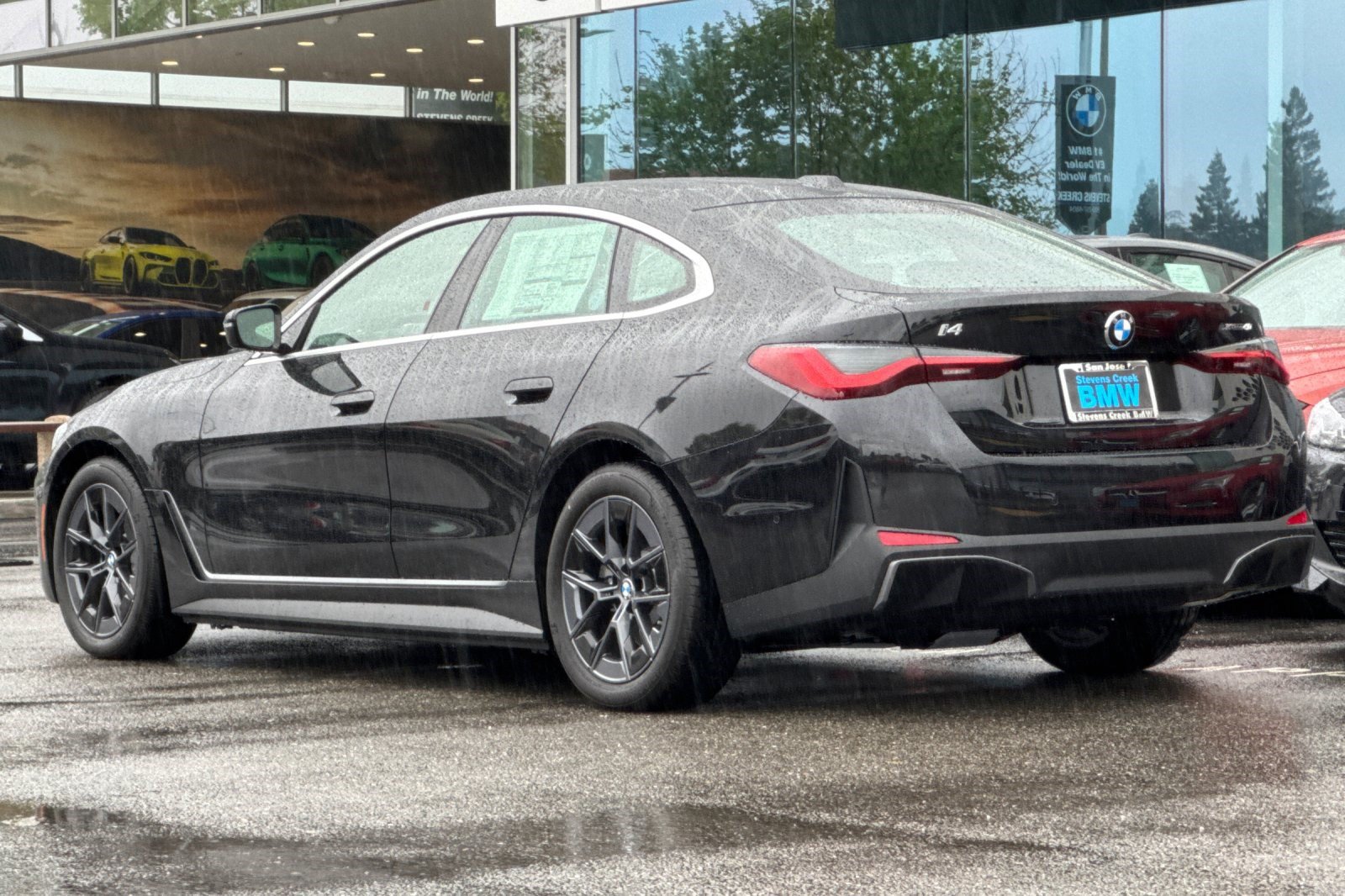 Used 2026 BMW i4 xDrive40i w/ Premium Package AWD/4WD image 3
