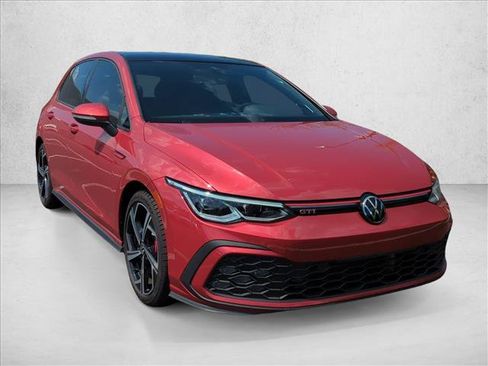 Used 2024 Volkswagen GTI SE FWD image 3