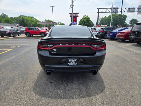 Used 2016 Dodge Charger SXT w/ AWD Plus Group image 9