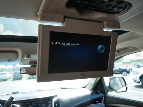 Used 2016 Cadillac Escalade ESV Luxury AWD/4WD image 20
