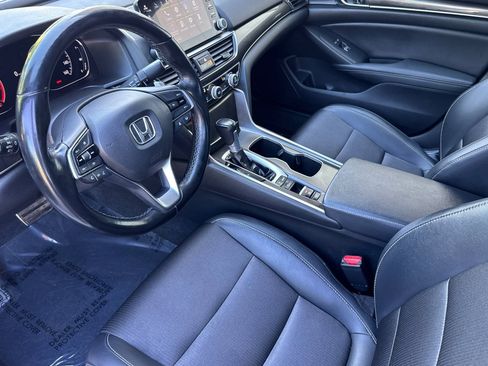 Used 2022 Honda Accord Sport image 4