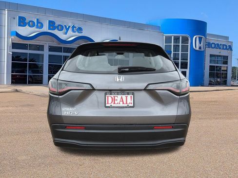 Used 2025 Honda HR-V LX image 6