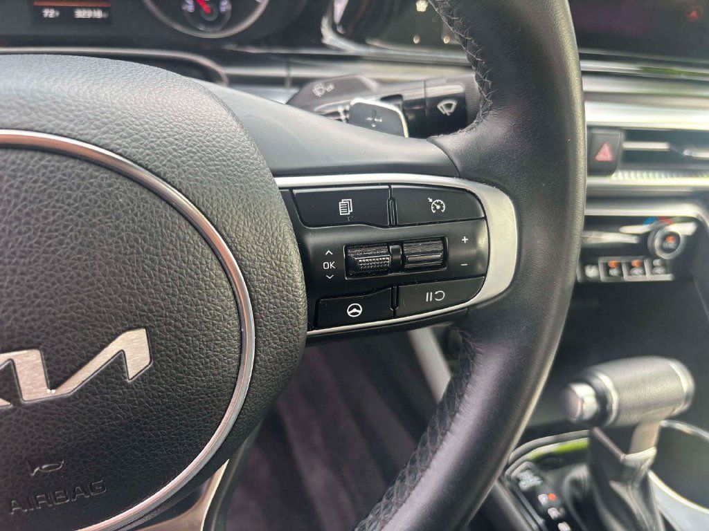 Used 2023 Kia K5 GT FWD image 21