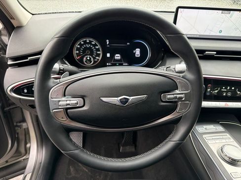 Used 2023 Genesis GV70 2.5T w/ Advanced Package AWD/4WD image 17