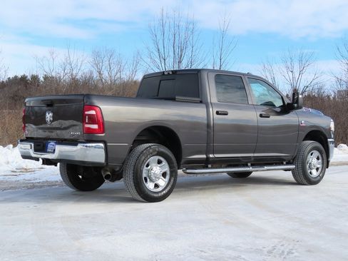 Used 2024 RAM 3500 Tradesman w/ Chrome Appearance Group image 3