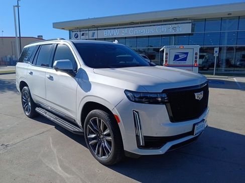 Used 2021 Cadillac Escalade Sport image 1