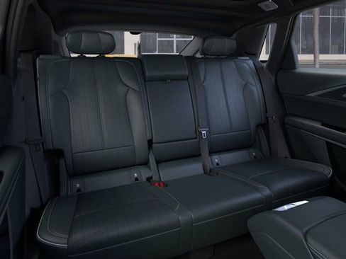 New 2026 Cadillac Lyriq Signature Sport w/ Nappa Leather Package RWD image 17
