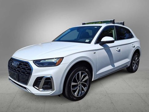 Certified 2023 Audi Q5 2.0T Premium Plus w/ Premium Plus Package AWD/4WD image 4
