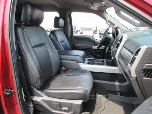 Used 2019 Ford F250 Lariat w/ Lariat Value Package AWD/4WD image 22