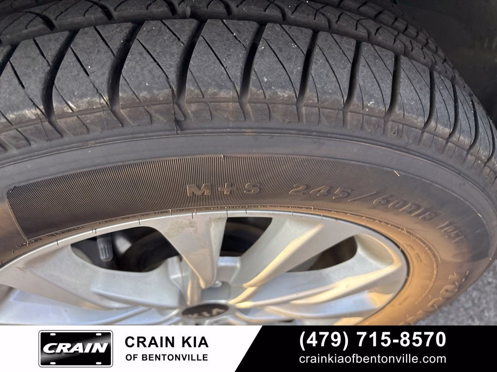 Used 2021 Kia Telluride LX FWD image 7
