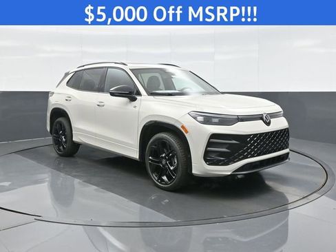 New 2026 Volkswagen Tiguan SE R-Line AWD/4WD image 1