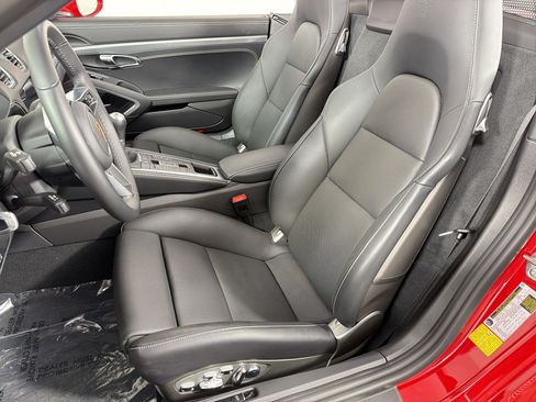 New 2025 Porsche 718 Boxster RWD image 5