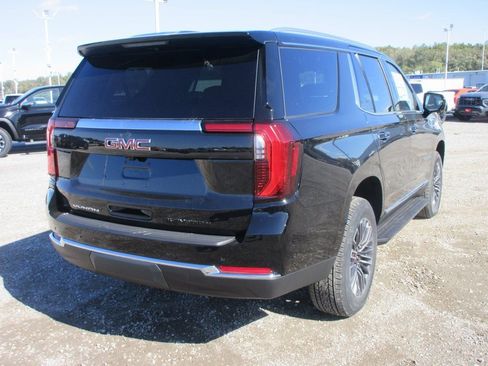 New 2026 GMC Yukon Elevation image 4