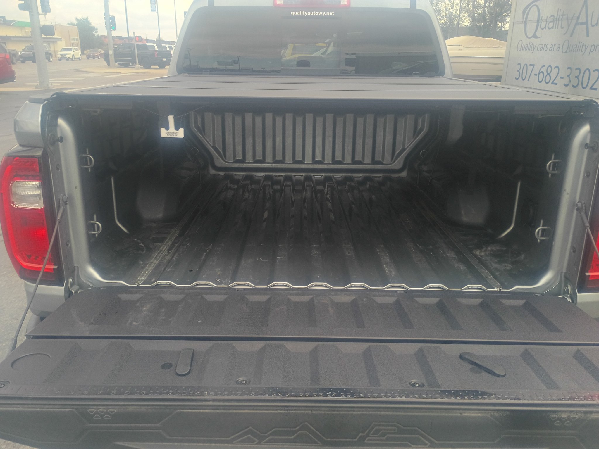 Used 2023 GMC Canyon AT4 w/ AT4 Premium Package AWD/4WD image 20