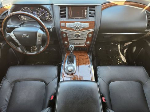 Used 2019 INFINITI QX80 Luxe w/ 22" Wheel Package AWD/4WD image 3