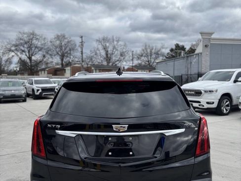 Used 2021 Cadillac XT5 Premium Luxury image 6
